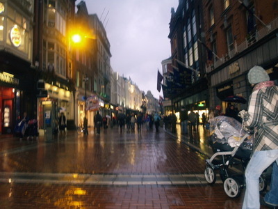 Grafton Street i regn