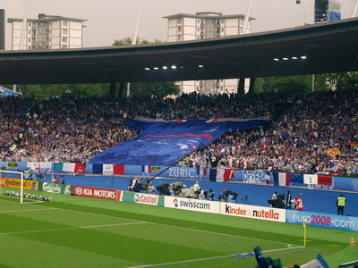 Frankrikes supportrar var i alla fall glada innan matchen.